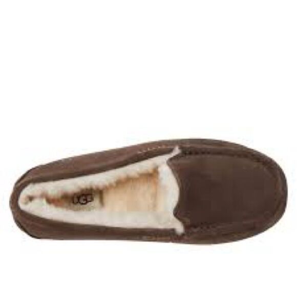 UGG Slipper  - Picture 1 of 4
